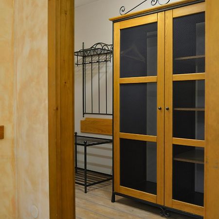 Hotel Via Ironia Високе-Мито Экстерьер фото